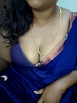 Snapshot of Anu_Reddy_10 chatting on October 6, 7:20 am Anu Reddy 10 online show from October 6, 7:20 am