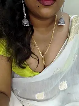 Snapshot of Anu_Reddy_10 chatting on September 12, 4:56 am Anu Reddy 10 online show from September 12, 4:56 am