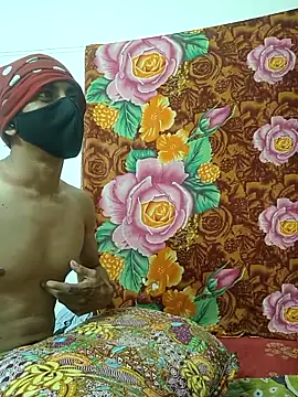 Seducing couple online show from September 9, 9:35 pm