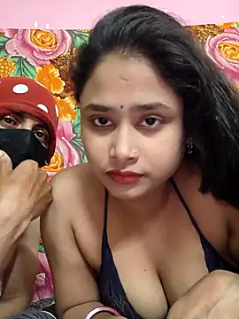 Seducing couple online show from March 31, 5:09 am