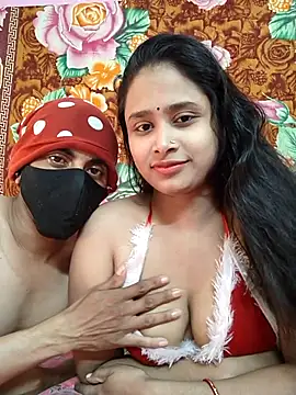 Seducing couple online show from January 15, 8:51 am