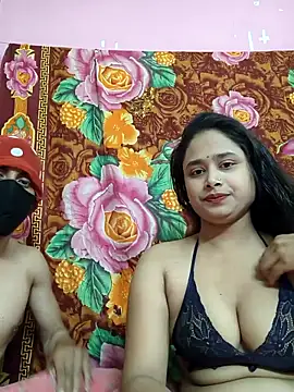 Seducing couple online show from March 3, 5:03 am
