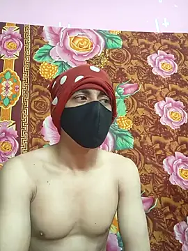 Seducing couple online show from November 28, 4:12 am