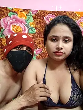 Seducing couple online show from March 13, 10:31 am