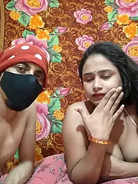Seducing couple online show from March 15, 5:42 pm