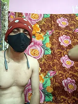 Seducing couple online show from May 24, 5:07 am