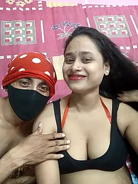 Seducing couple online show from September 19, 4:16 am