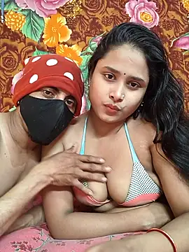 Seducing couple online show from January 14, 9:02 am