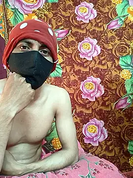 Seducing couple online show from January 12, 8:54 am