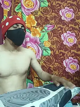 Seducing couple online show from February 18, 10:12 am