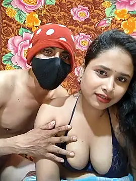 Seducing couple online show from March 7, 4:34 pm
