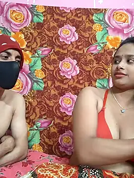 Seducing couple online show from November 30, 6:19 pm