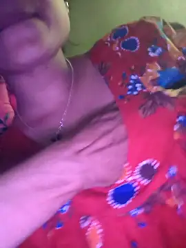 Seducing couple online show from December 2, 5:03 pm