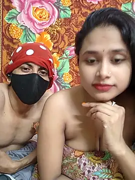 Seducing couple online show from October 9, 5:52 am