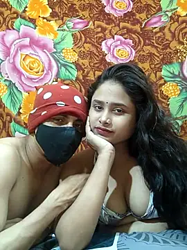 Seducing couple online show from April 16, 6:08 pm