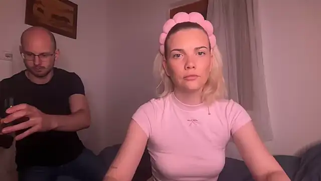 Foxy Bite online show from February 8, 8:06 pm