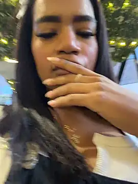 naomibrown  online show from May 23, 11:04 pm