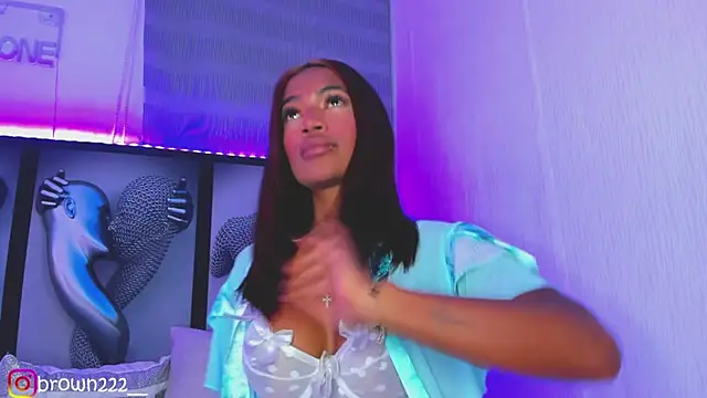  naomibrown  online show from January 14, 4:16 am