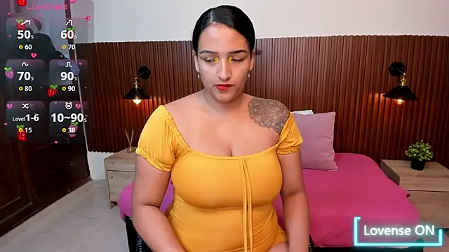 Snapshot of ElectraRose_ chatting on September 29, 12:00 pm ElectraRose online show from September 29, 12:00 pm