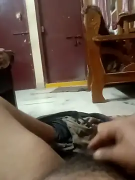 Dolly raj online show from November 6, 6:45 pm