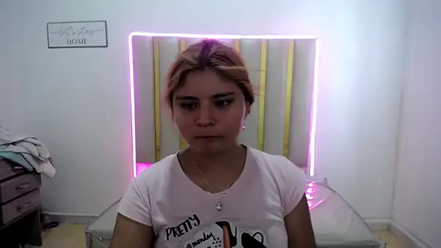keilicita tonny 18 online show from September 27, 5:41 pm