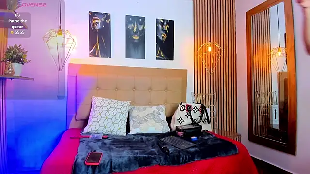  samanthaa foxx online show from September 24, 11:50 am