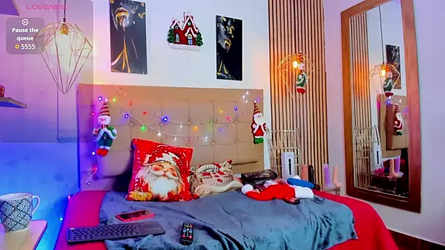  samanthaa foxx online show from December 1, 11:33 am