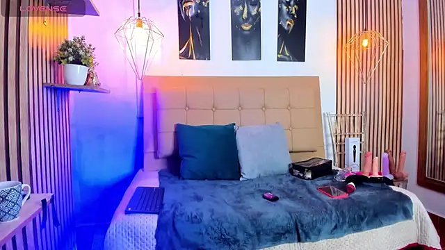  samanthaa foxx online show from November 5, 12:08 pm