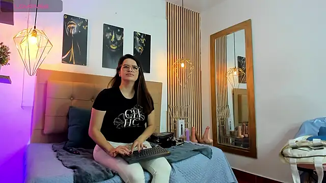  samanthaa foxx online show from September 12, 10:48 am