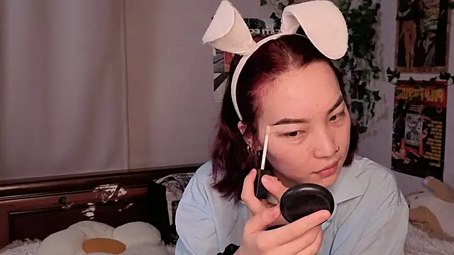 OdetteBiddy online show from March 3, 8:27 pm