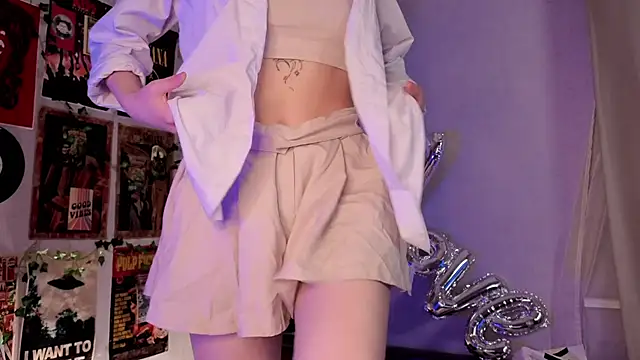 OdetteBiddy online show from March 1, 8:09 pm