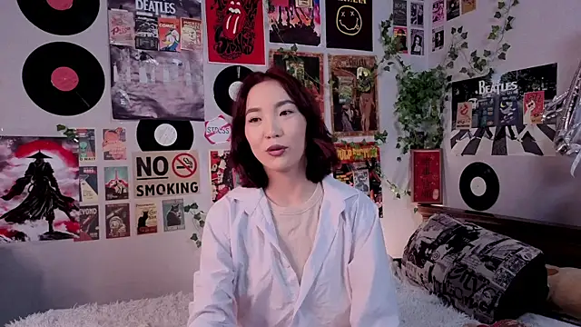 OdetteBiddy online show from February 24, 8:10 pm