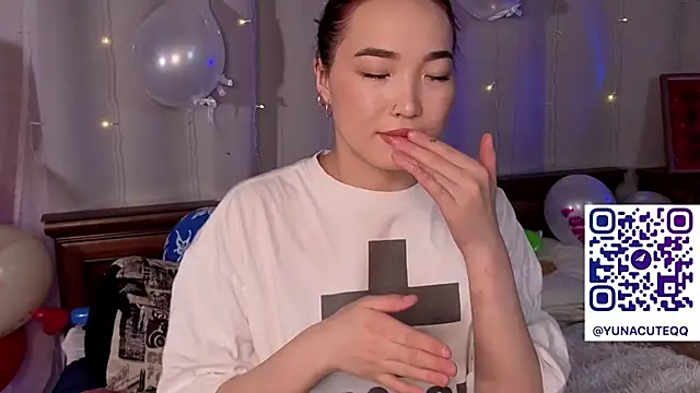 OdetteBiddy online show from February 14, 8:09 pm