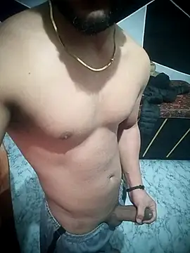 Kartikkartik8595 online show from February 21, 8:22 pm