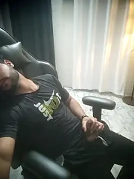 Kartikkartik8595 online show from March 20, 10:27 am