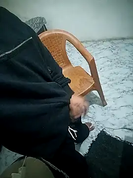 Kartikkartik8595 online show from December 2, 7:04 pm