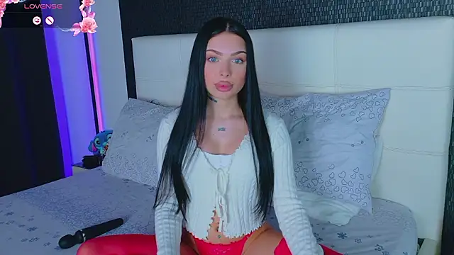 AshleyEttheenn online show from February 19, 4:15 pm