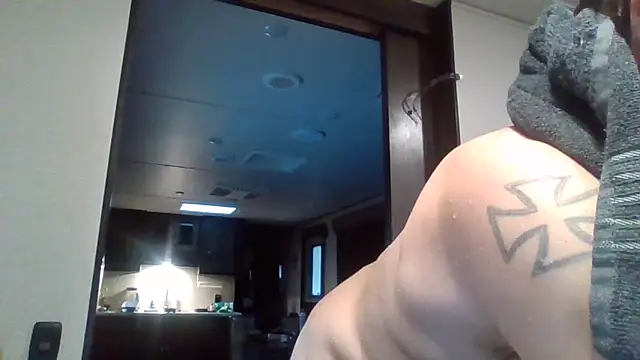 Snapshot of Cobra500hp@xh chatting on September 25, 11:27 am Cobra500hpxh online show from September 25, 11:27 am