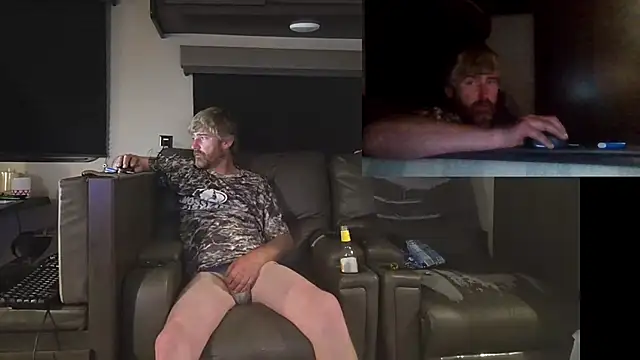 Snapshot of Cobra500hp@xh chatting on December 22, 8:58 am Cobra500hpxh online show from December 22, 8:58 am