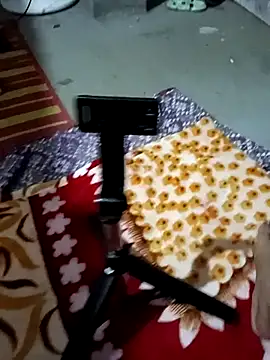 Snapshot of sia_143 chatting on October 30, 2:14 pm sia 143 online show from October 30, 2:14 pm