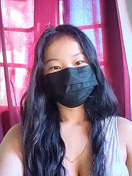 Snapshot of sia_143 chatting on November 18, 1:21 am sia 143 online show from November 18, 1:21 am