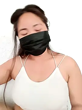 sia 143 online show from March 10, 4:27 am