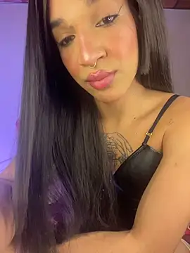 Snapshot of terra_sunligth chatting on February 4, 3:56 am terra sunligth online show from February 4, 3:56 am