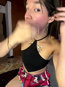 terra sunligth online show from November 14, 8:45 pm