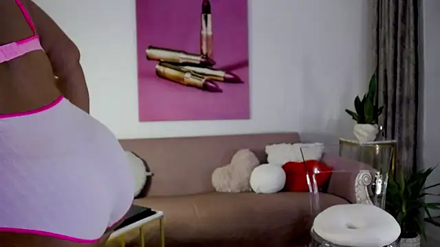 oliviathea online show from March 13, 2:49 am