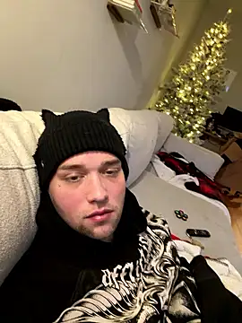 robin bones online show from January 17, 10:57 pm