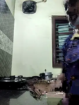 papukurty online show from November 8, 2:20 pm