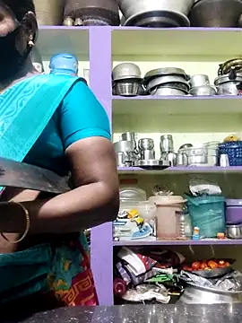 papukurty online show from September 25, 1:00 am