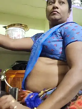 Snapshot of papukurty chatting on July 1, 2:50 pm papukurty online show from July 1, 2:50 pm