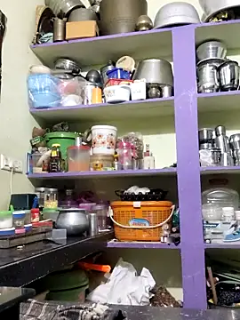 Snapshot of papukurty chatting on February 17, 1:03 am papukurty online show from February 17, 1:03 am